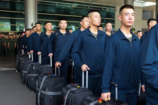 so duyet dai le 30/4 anh 5