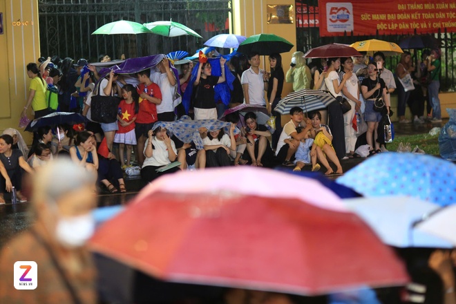 so duyet dai le 30/4 anh 35