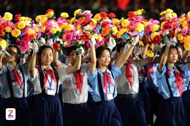 so duyet dai le 30/4 anh 51