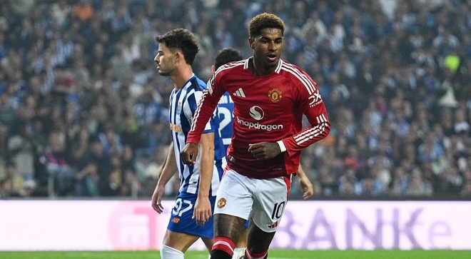 Rashford bị rút ra nghỉ chỉ sau 45 phút - Thể thao