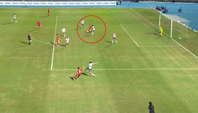 Trọng tài người Lào ảnh 1 Trong tai nguoi Lao anh 1