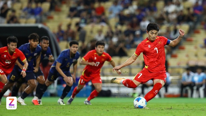 Thủ môn Trung Kiên trong trận đấu