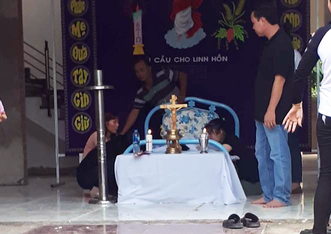 dan quan bi dap tu vong anh 1