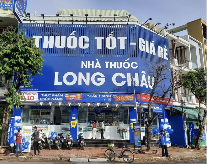 FPT Long Châu bác tin đồn bán thuốc giả - Kinh doanh