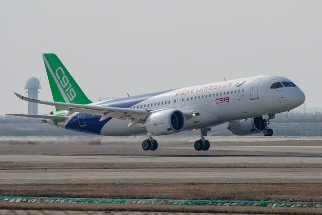 AirAsia muốn mua tàu bay thân hẹp của Trung Quốc