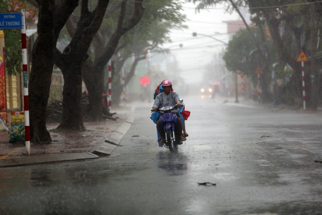 Bao so 9 do bo vao Vung Tau anh 18