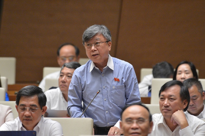 Quoc hoi thao luan kinh te xa hoi anh 15