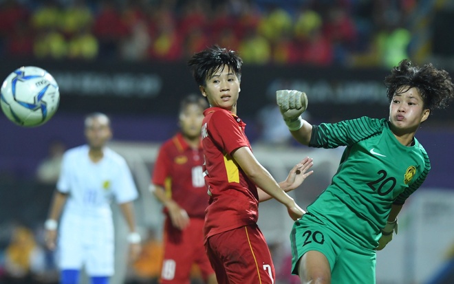 Nu Malaysia vs Viet Nam anh 11