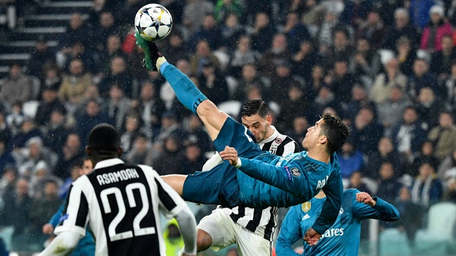 Ronaldo ra mat Serie A anh 3
