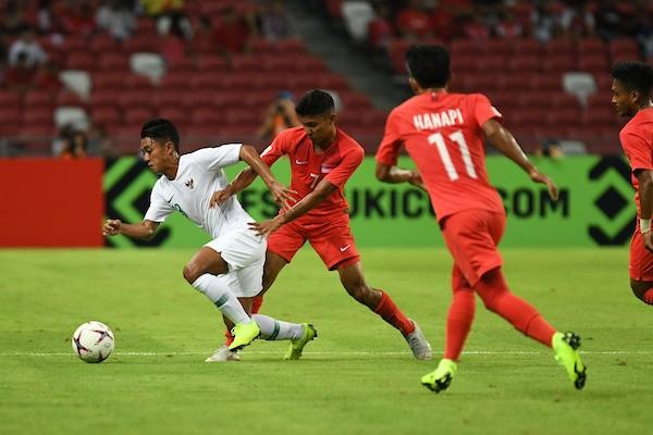 Singapore vs Indonesia,  AFF Cup anh 8