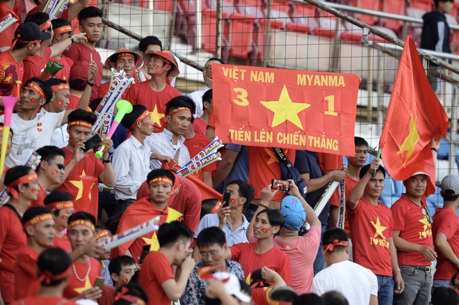khong khi truoc tran Myanmar vs Viet Nam anh 30