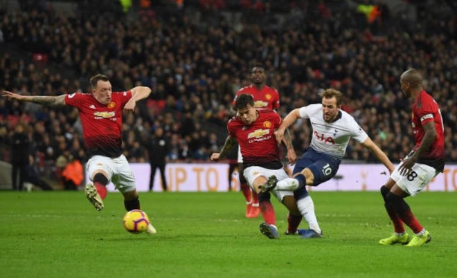 truc tiep MU vs Tottenham anh 39