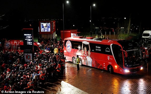 Liverpool vs  Bayern Munich anh 8