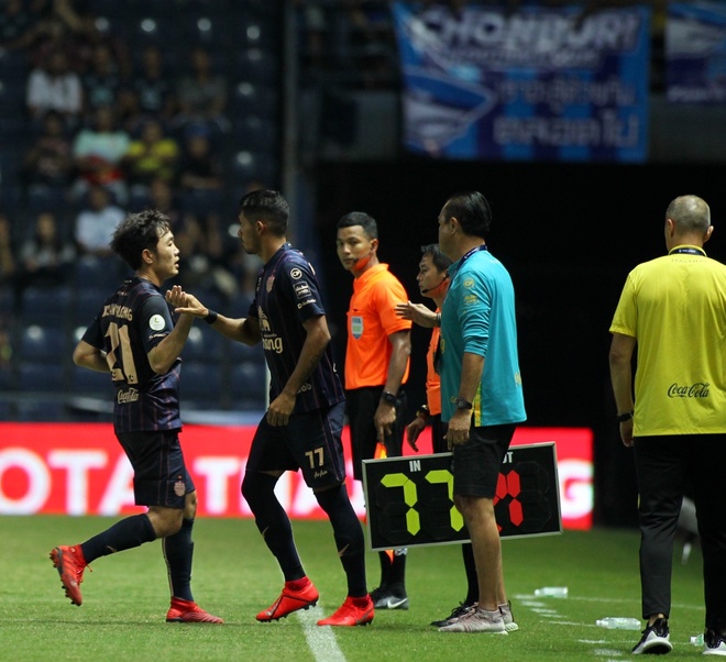 Xuan Truong,  Buriram vs Chonburi anh 34