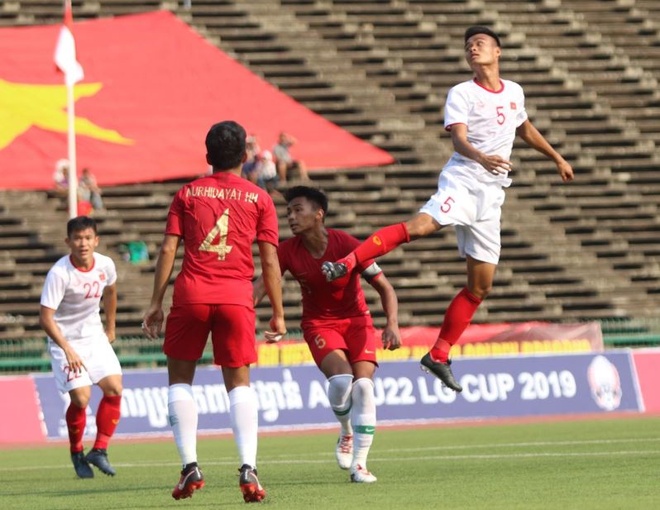 truc tiep U22 Viet Nam v U22 Indonesia anh 13