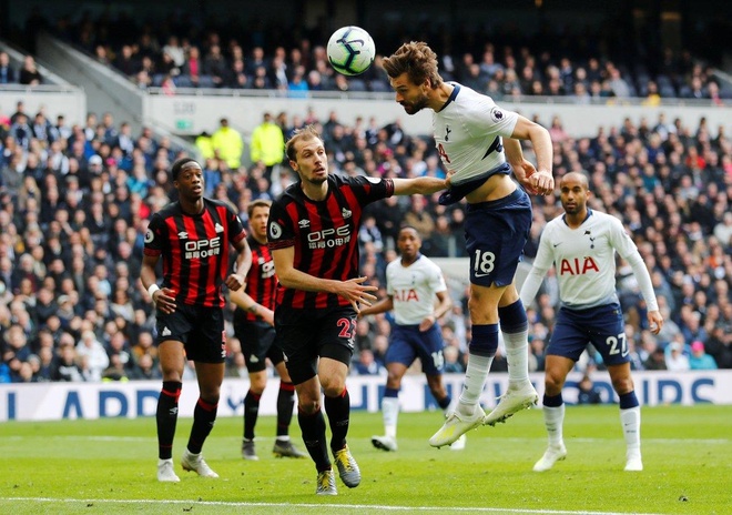 Tottenham vs Huddersfield anh 13