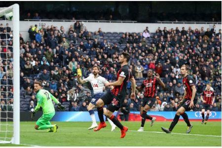 Tottenham vs Huddersfield anh 21