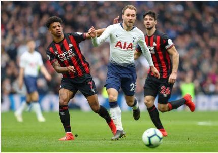 Tottenham vs Huddersfield anh 19