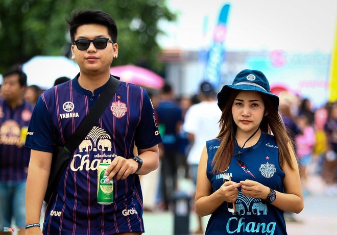 truc tiep Buriram vs Muangthong anh 8