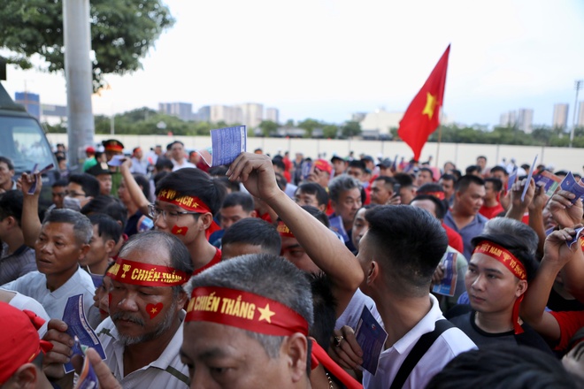 Ultras Malaysia dieu hanh anh 22