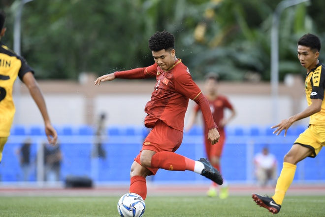 truc tiep tuyen Viet Nam vs Brunei anh 18