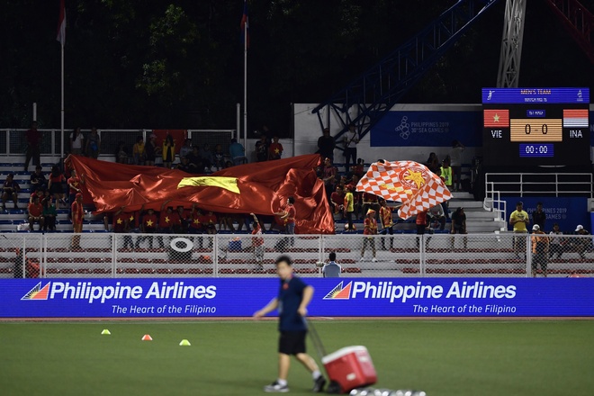 truc tiep U22 Viet Nam vs Indonesia anh 13