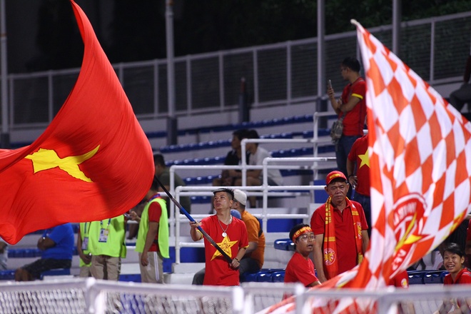 truc tiep U22 Viet Nam vs Indonesia anh 16