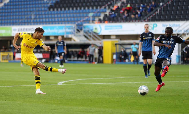 Padeborn vs Dortmund: anh 19