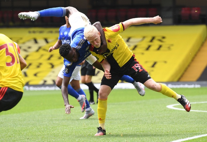 Watford vs Leicester anh 15