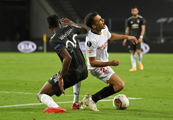 Sevilla vs Man Utd anh 4
