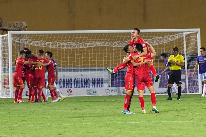 CLB Ha noi vs Thanh Hoa anh 6