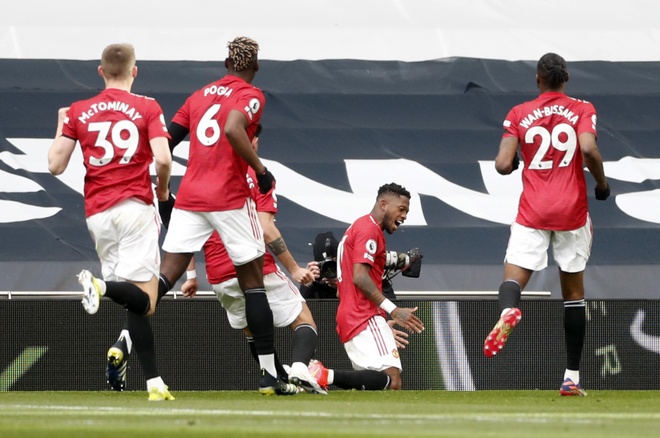 MU dau Tottenham anh 35