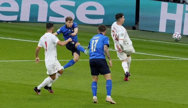 Italy vs Tay Ban Nha anh 38