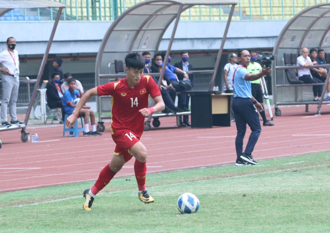 U19 Viet Nam vs Malaysia anh 18
