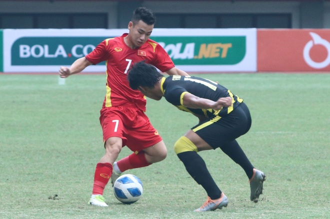 U19 Viet Nam vs Malaysia anh 15