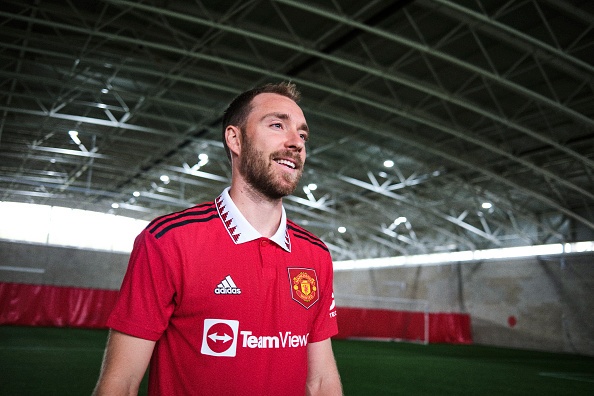 Eriksen toa sang trong tran ra mat Man United anh 1