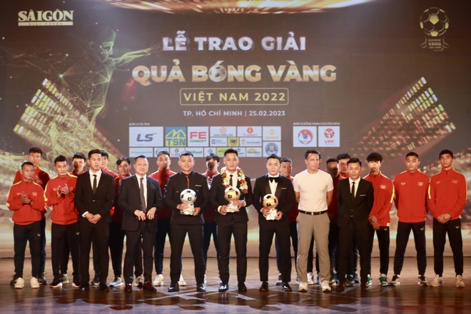 Qua bong vang Viet Nam anh 21