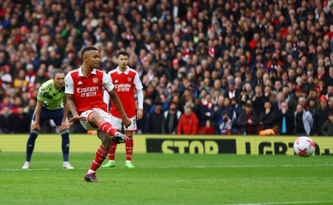 Arsenal dau Leeds anh 15