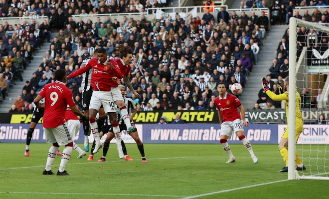 Newcastle dau Man United anh 32