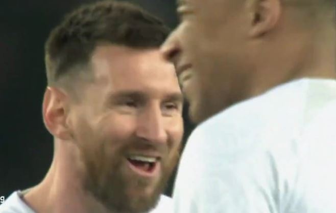 Messi bi la o anh 1