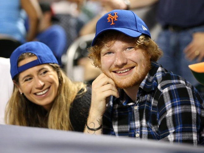 Ed Sheeran bí mật cưới vợ trong đám cưới đặc biệt chỉ có 40 khách dự - Sao  Hollywood