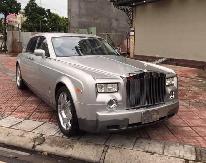 Thị Trường Xe Hybrid Tại Việt Nam: Những Biến Động Đáng Chú Ý và Cuộc Trò Chuyện Với Rolls-Royce
