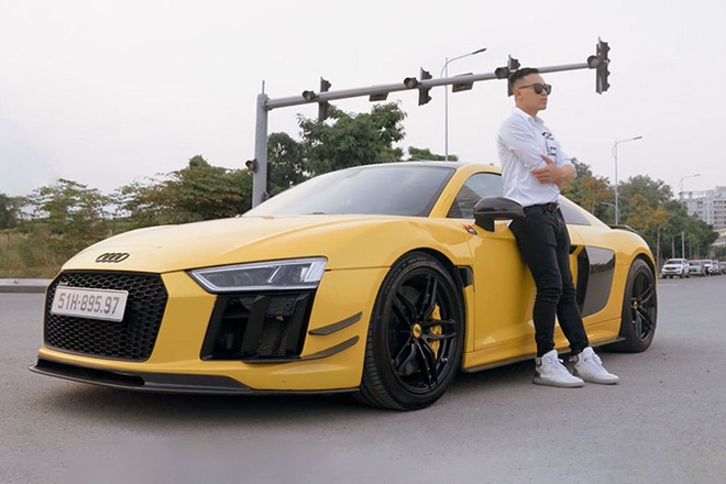 Audi R8 V10 Plus - sieu xe de cho nguoi choi moi hinh anh