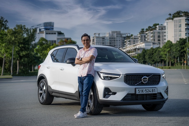 Danh gia Volvo XC40 Ultimate - SUV nho gon voi gia 1,79 ty dong hinh anh