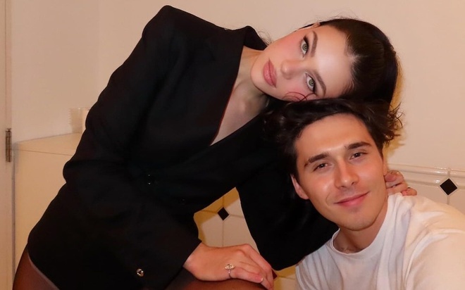 Brooklyn Beckham couple photo 1