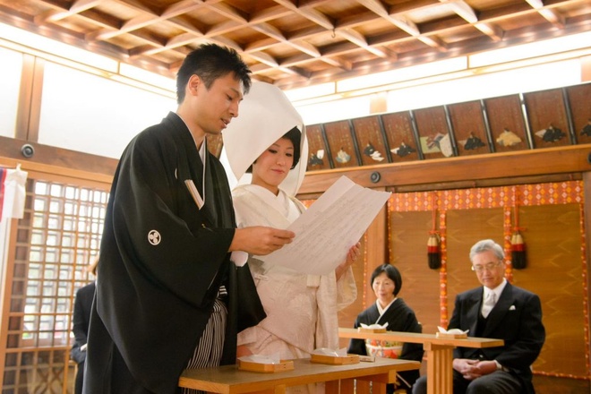 Đám cưới cầu kỳ theo nghi thức Thần đạo của Nhật Bản - Du lịch
