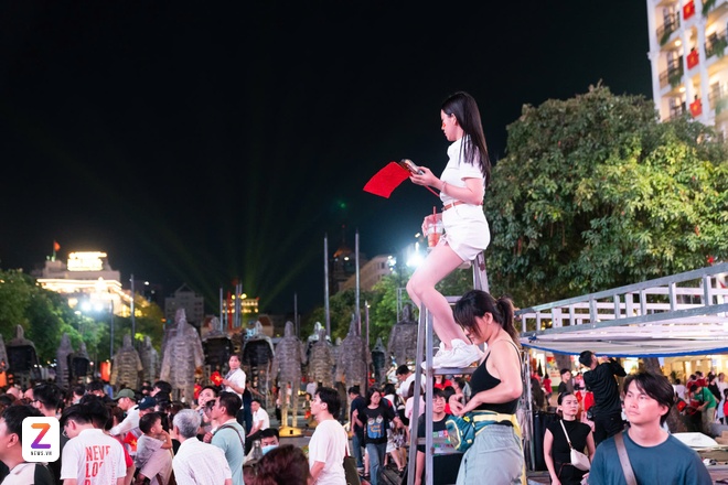 so duyet dai le 30/4 anh 40