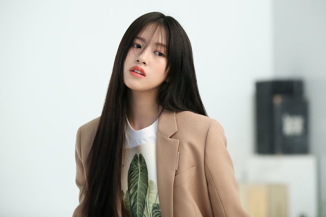Ahn Yu Jin - nữ thần tượng tài sắc vẹn toàn ở Kpop | Znews.vn