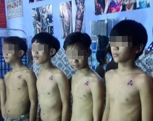 chang trai xam hinh vi that tinh anh 2
