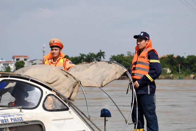 sap cau Phong Chau anh 1